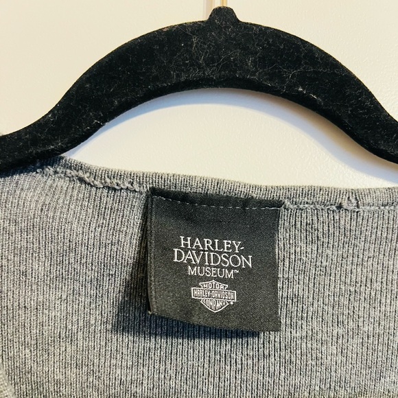 Harley-Davidson Museum Gray Sweater - Picture 5 of 6